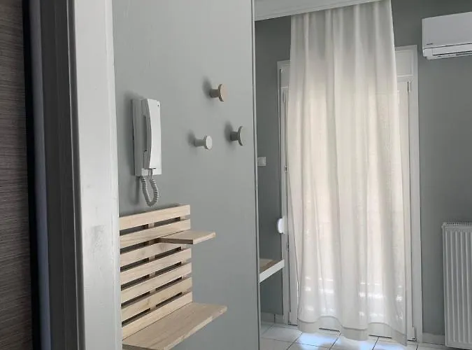 White Elephant Second Floor Apartamento Volos